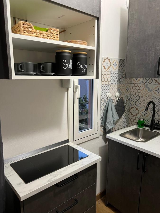 Stylish Apartment 3 Km Away From Duomo - Netflix, Wi-Fi, All Comforts Included Milano Eksteriør billede